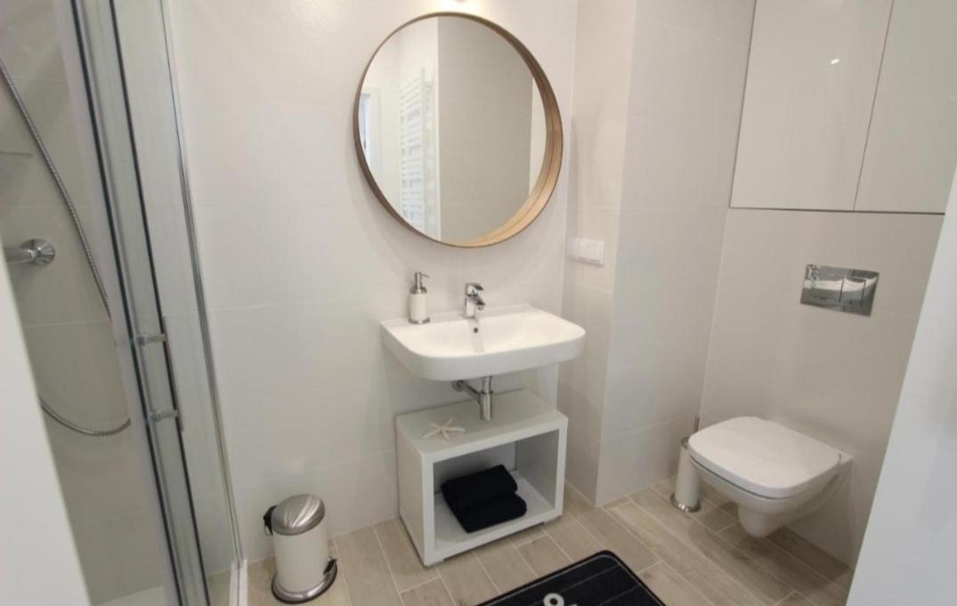 Apartamenty Na Wydmie - Dwie Sosny Устроне Морске Екстериор снимка